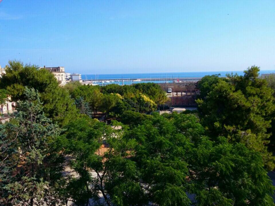 ביצ'לייה Casa Vacanze La Scalinata מראה חיצוני תמונה