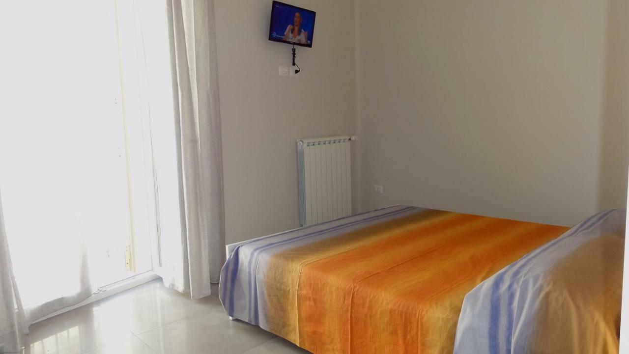 ביצ'לייה Casa Vacanze La Scalinata מראה חיצוני תמונה