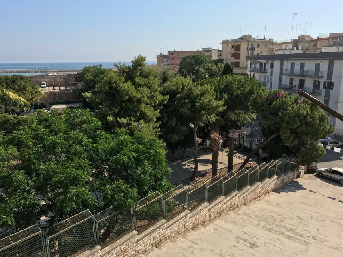 ביצ'לייה Casa Vacanze La Scalinata מראה חיצוני תמונה