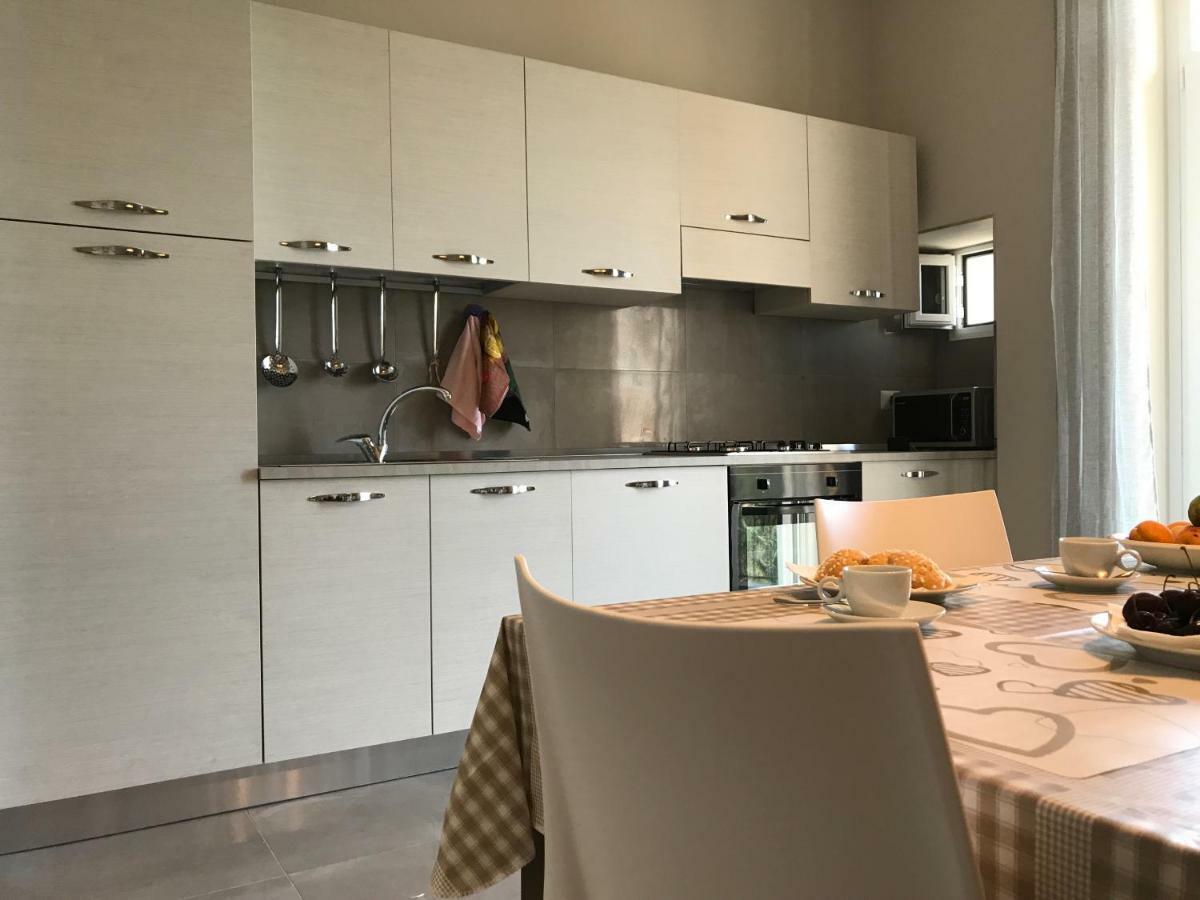 ביצ'לייה Casa Vacanze La Scalinata מראה חיצוני תמונה
