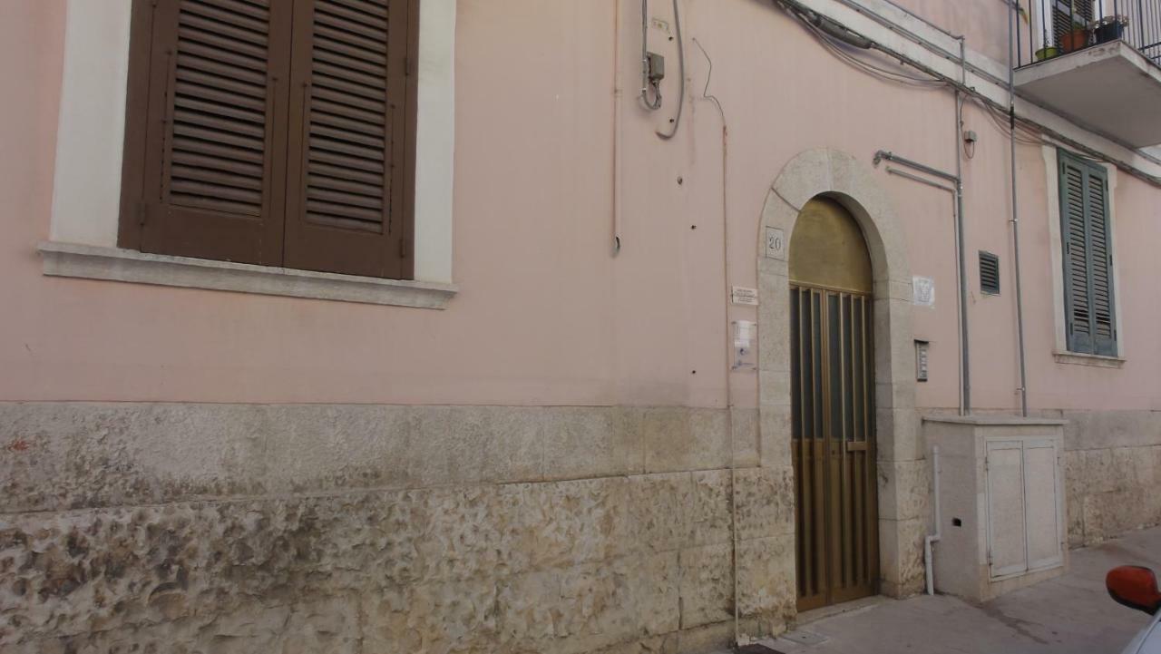 ביצ'לייה Casa Vacanze La Scalinata מראה חיצוני תמונה